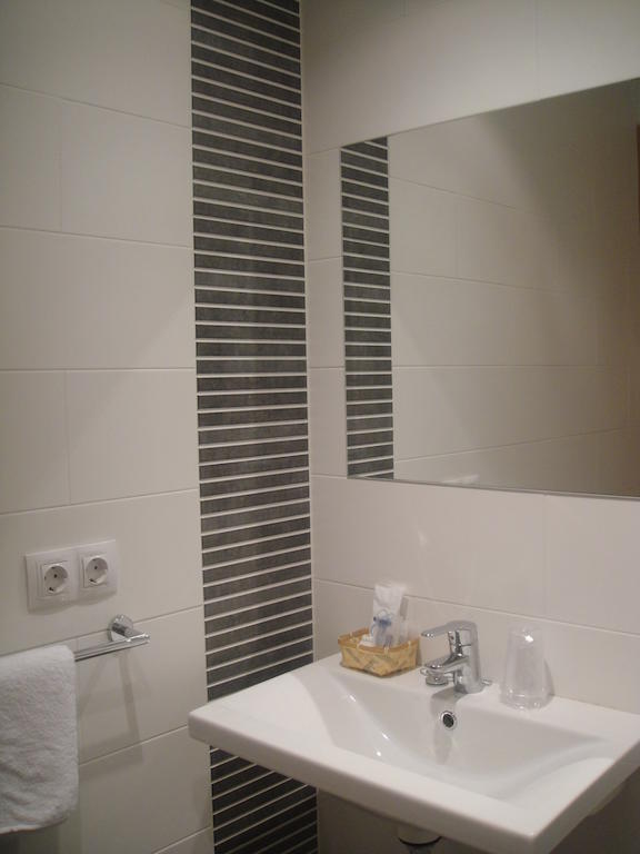 Hostal Portofino Arenys de Mar Room photo